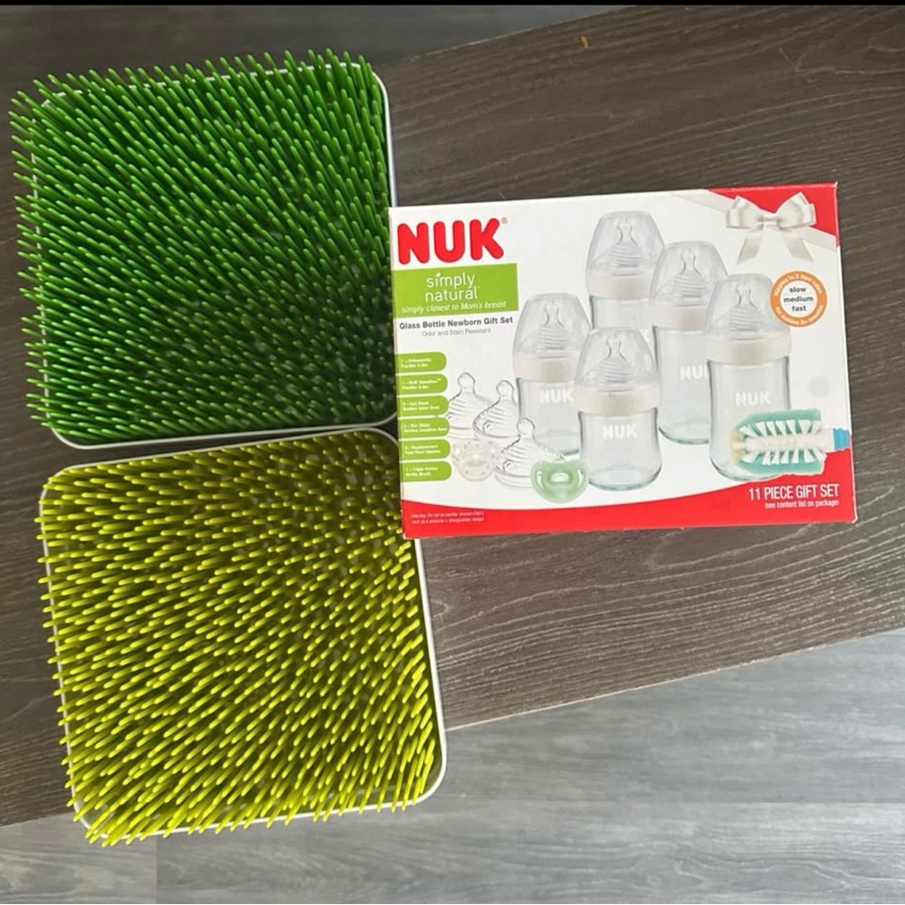 NUK Simply Natural Bottle Gift Set with Drying Racks